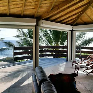  Villa Wild Paradise: Vue Mer Piscine à Débordement Guadeloupe
